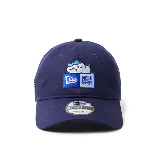 Gorra 9TWENTY Chiikawa / Hachiware con logo de caja azul marino claro