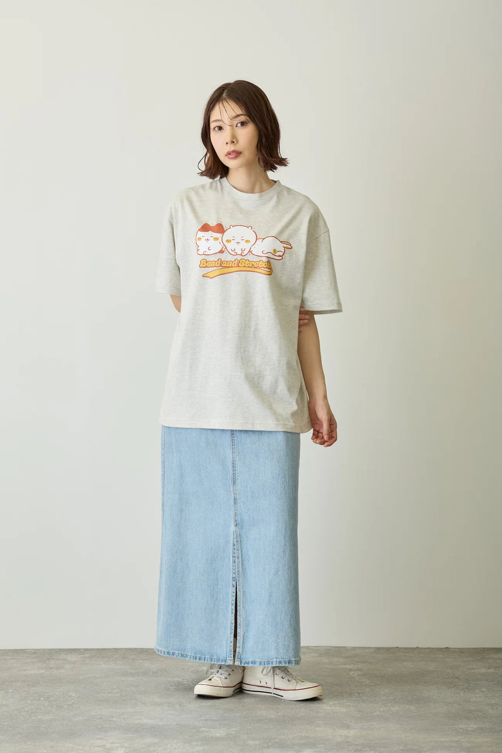 Chiikawa Pack T-Shirt: Yakiniku (Japanese BBQ)/Squats, Black/Oatmeal