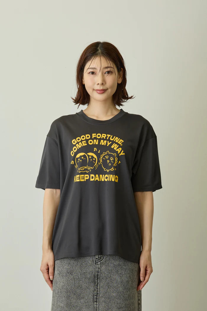 Chiikawa Dry T-Shirt DANCE Shisa Kurimanju Charcoal