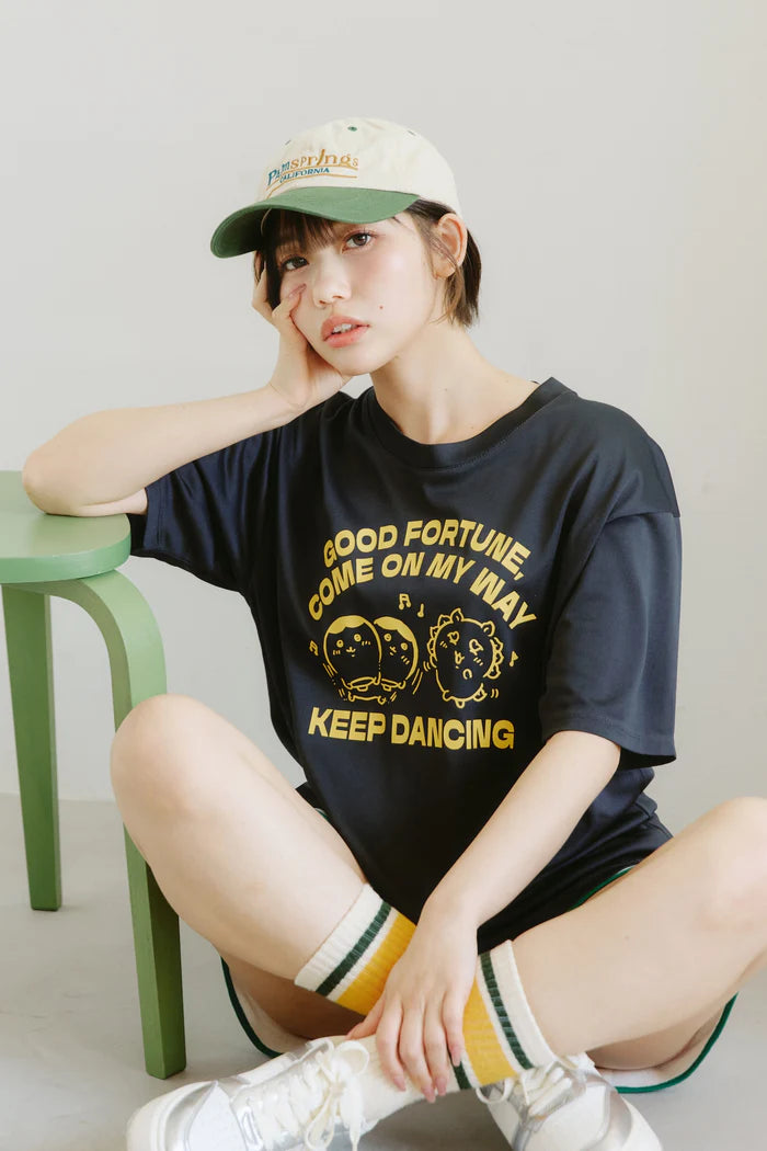 Chiikawa Dry T-Shirt DANCE Shisa Kurimanju Charcoal