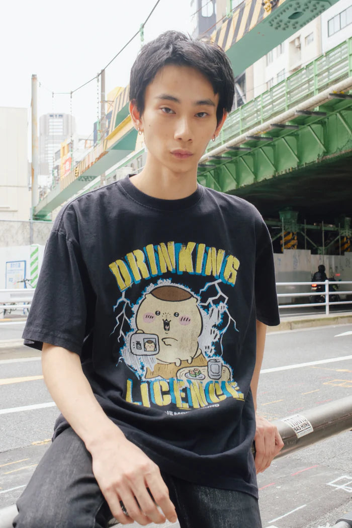 Chiikawa T-shirt DRINKING LICENCE Black