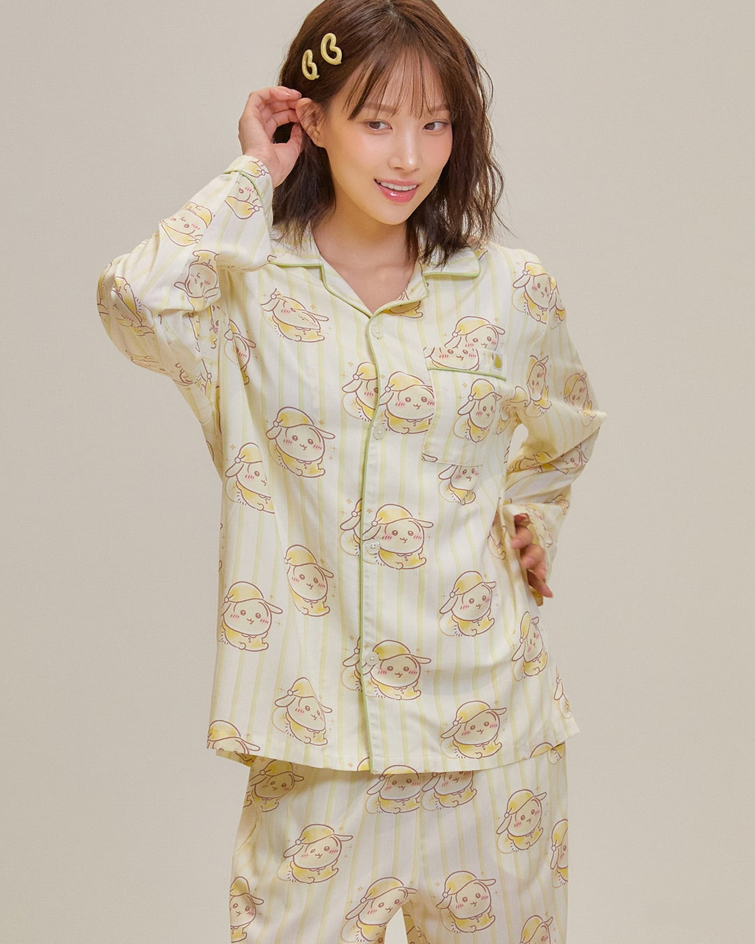 Pijama de manga larga SPAO x Chiikawa para dormir