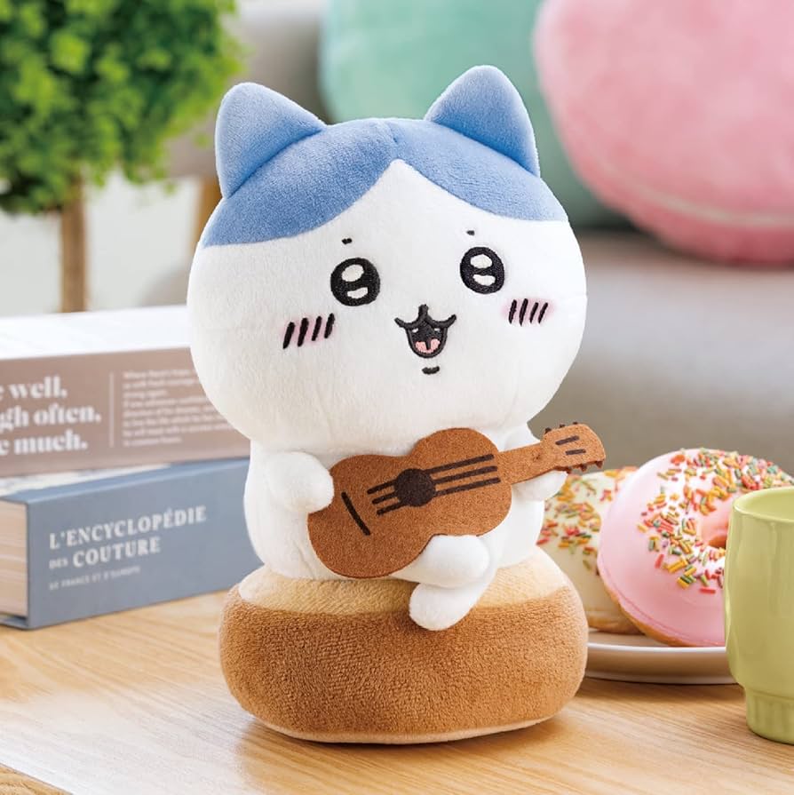 Chiikawa Strumming and Singing Hachiware