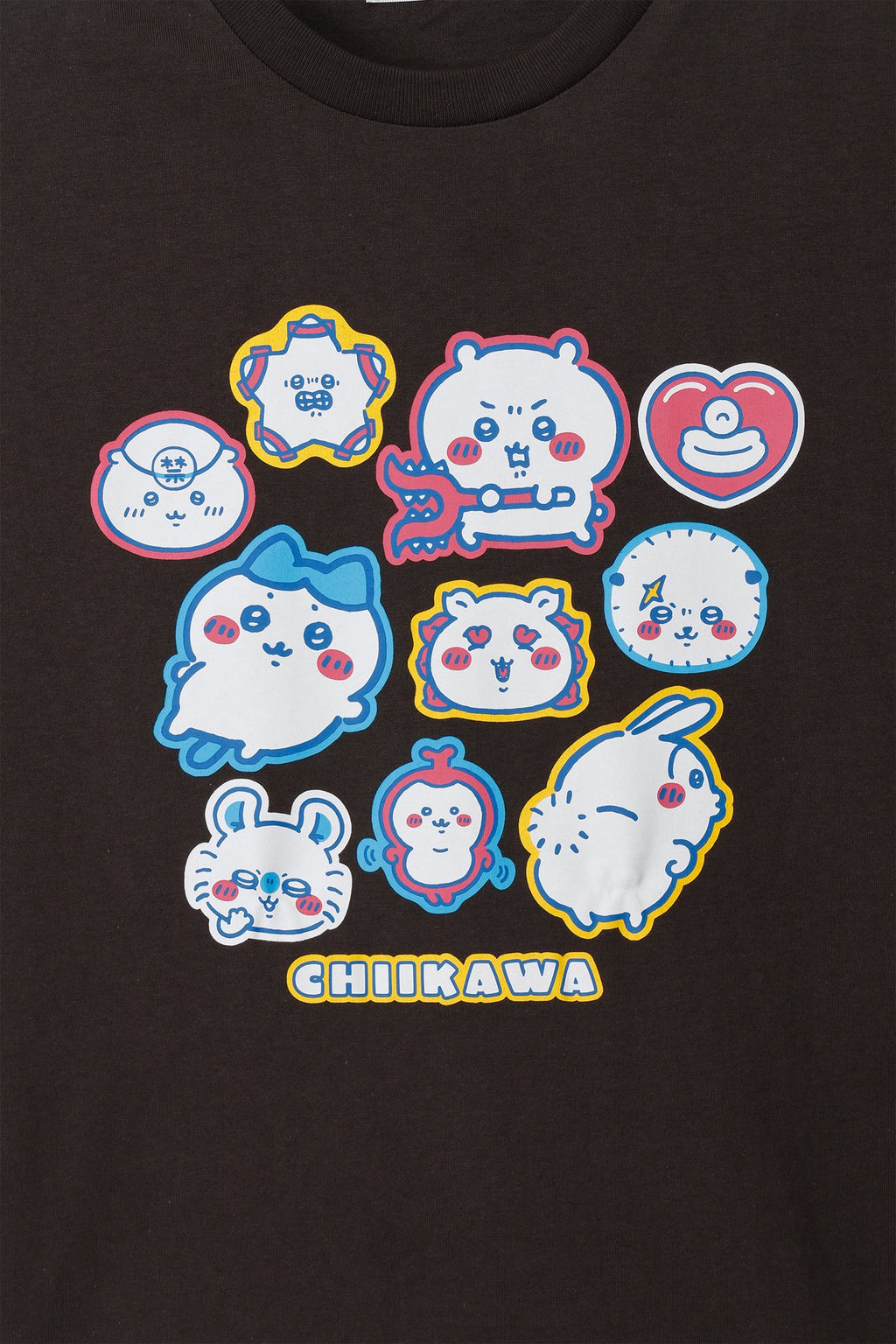Chiikawa Pack T-shirt, Buttocks Dragging/Sticker, White/Charcoal
