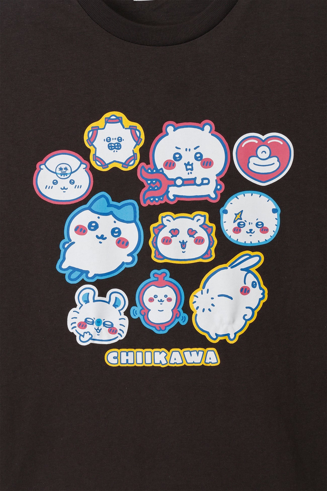 Chiikawa Pack T-shirt, Buttocks Dragging/Sticker, White/Charcoal
