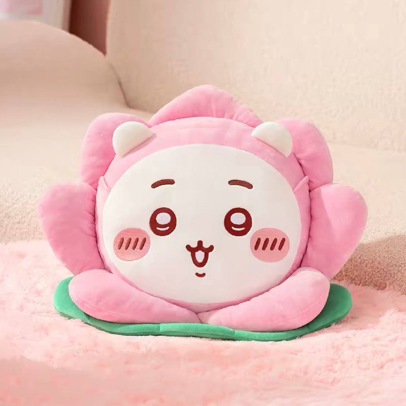 Chiikawa Lotus Edition (Cushion with blanket)
